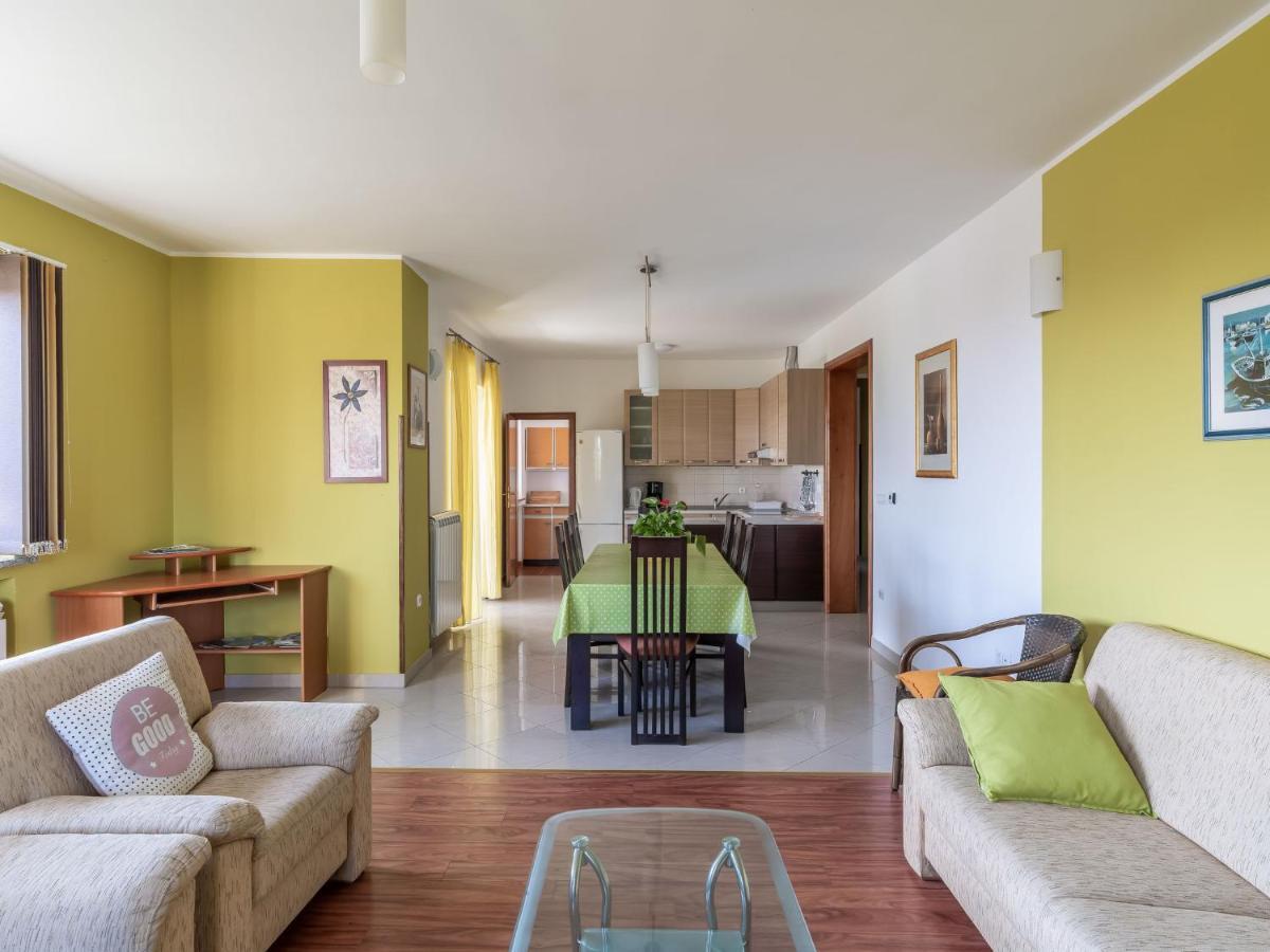Apartment Kate-3 By Interhome Rukavac  Экстерьер фото